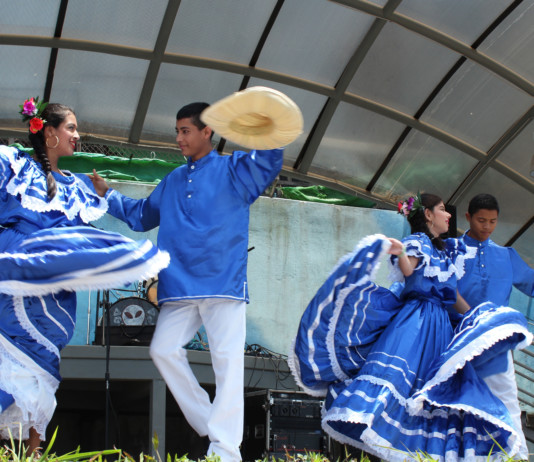 Cocibolca: el baile de Nicaragua en Carpio IMG_2397